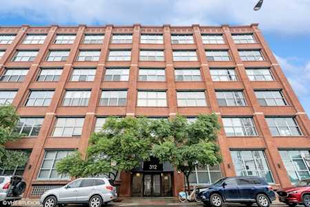 312 N May St #6L Chicago, IL 60607
