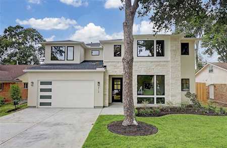 9718 Larston St Houston, TX 77055