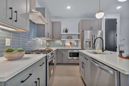 2010 14th Ave N #Unit A Nashville, TN 37208