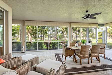 760 Waterford Dr #104 Naples, FL 34113