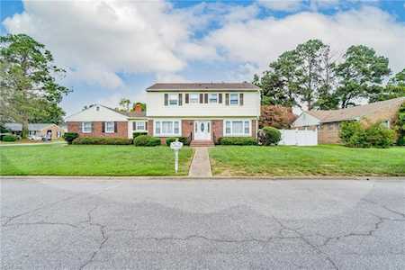 600 Cardamon Ct Virginia Beach, VA 23464