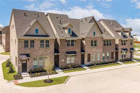 3520 Kingsland Drive Plano, TX 75074