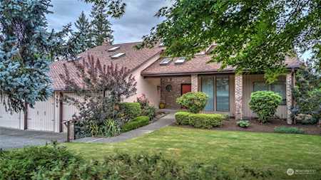 24204 135th Ave SE Ave SE Kent, WA 98042