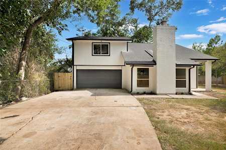 9211 Kerrwood Ln Houston, TX 77080