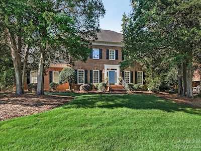 7616 Red Oak Ln Charlotte, NC 28226