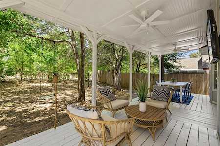 3102 Linnet DR Austin, TX 78745
