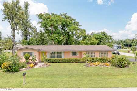2149 Harvard Ave Fort Myers, FL 33907