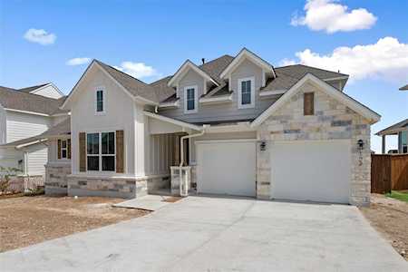183 Crescent Moon CT Dripping Springs, TX 78620