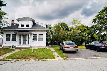 105 Pleasant St Cranston, RI 02910