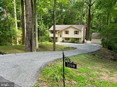 2310 Greenvalley Dr Sunderland, MD 20689