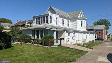 103 W Keller St Mechanicsburg, PA 17055