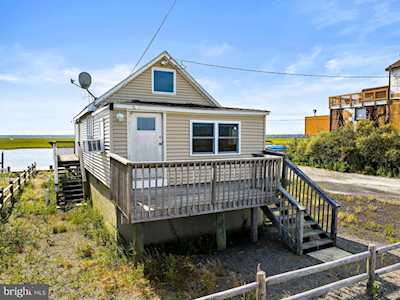 431 Cedar Run Dock Rd West Creek, NJ 08092