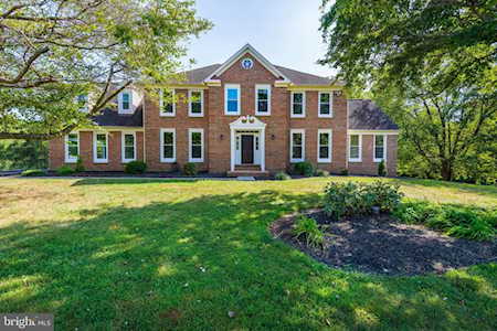 17501 Charity Ln Germantown, MD 20874