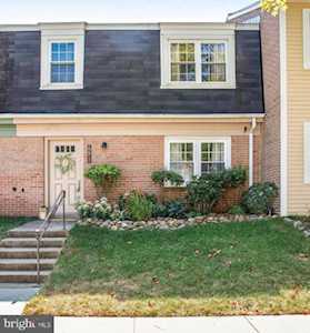 7745 Matisse Way Springfield, VA 22153