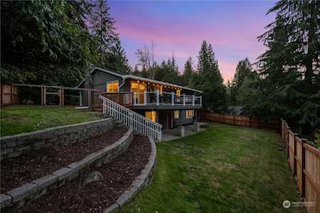 13612 196th Ave SE Renton, WA 98059