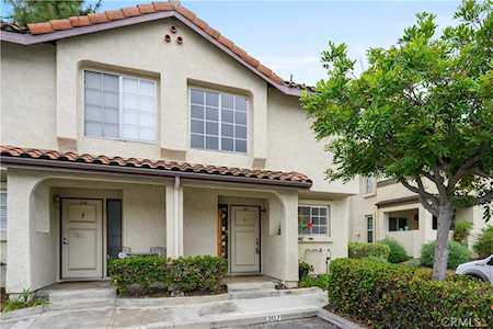 23345 La Crescenta #C Mission Viejo, CA 92691