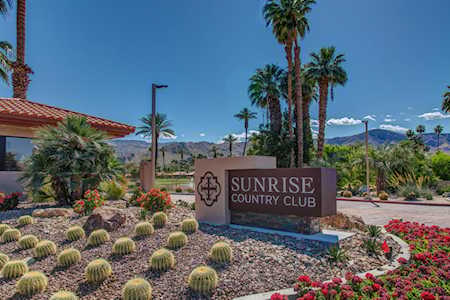 14 La Ronda Dr Rancho Mirage, CA 92270