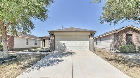 15515 Echo Stable Ln Cypress, TX 77429
