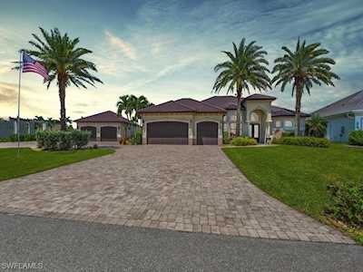 5745 Rose Garden Rd Cape Coral, FL 33914