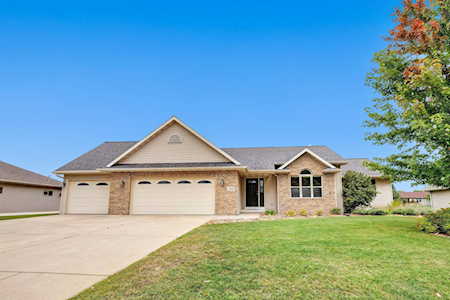 1728 Pine Tree Rd Luxemburg, Village of Luxemburg, WI 54217