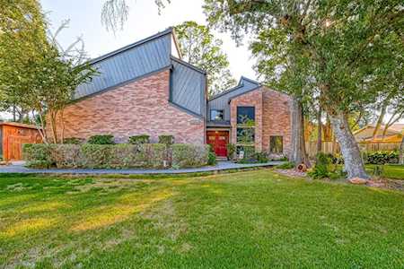 2206 Washington Irving Dr Pearland, TX 77581
