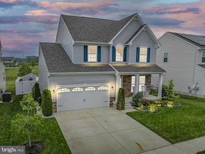310 Winesap Way Glassboro, NJ 08028