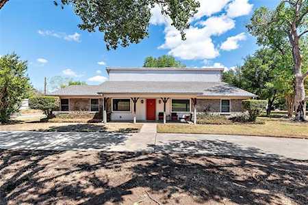 5601 Oak Haven Drive Fort Worth, TX 76244