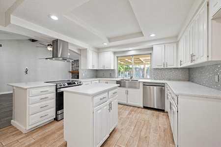 2614 Colleen Drive Arlington, TX 76016