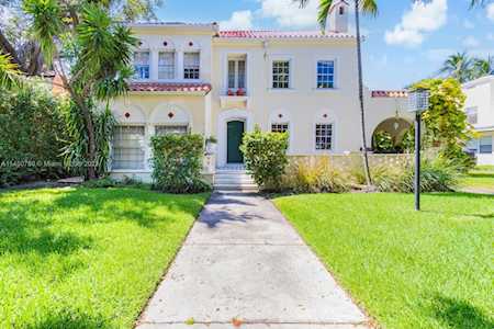 2350 Prairie Ave Miami Beach, FL 33140