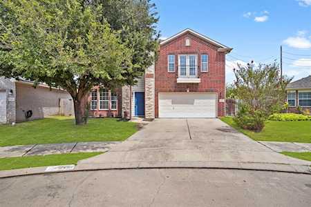 2402 Allegro Dr Richmond, TX 77406