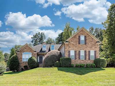 7936 Harbor Master Ct Denver, NC 28037