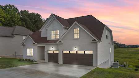 1132 Forsythia Trce Clarksville, TN 37043