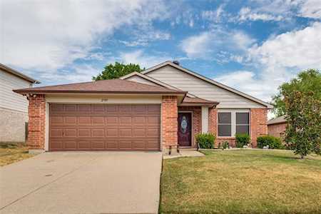2709 Cedar Crest Drive Little Elm, TX 75068