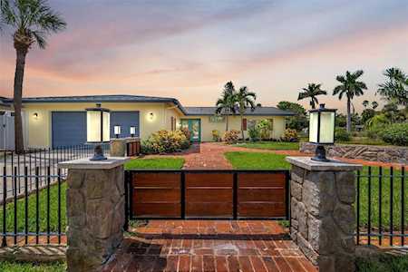 400 3rd Ave N Tierra Verde, FL 33715