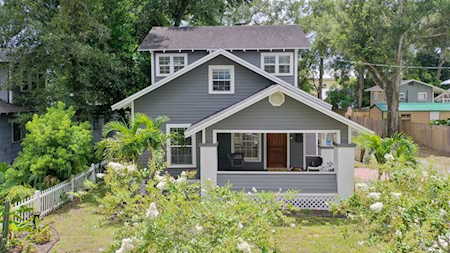 605 E Louisiana Ave Tampa, FL 33603
