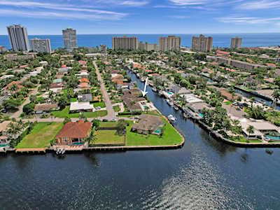1912 Ocean Mist Dr Lauderdale By The Sea, FL 33062