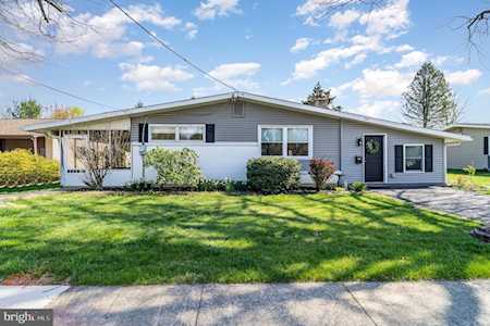107 E Clearview Dr Camp Hill, PA 17011