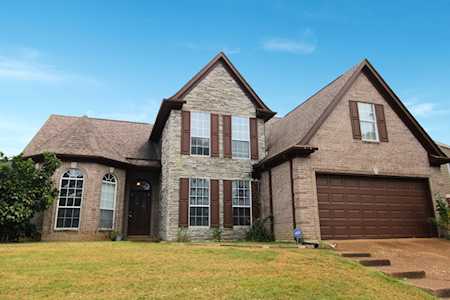 1092 W Red Fern Cir Cordova, TN 38018