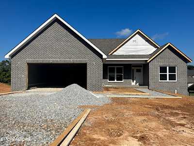 680 Carrington Blvd Lenoir City, TN 37771