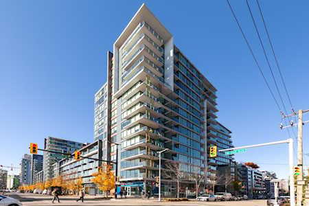 1783 Manitoba Street #325 Vancouver, BC V5Y 0K1