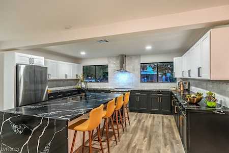 1557 Ottawa Dr Las Vegas, NV 89169