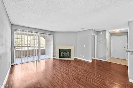 2200 S Fort Apache Rd #2104 Las Vegas, NV 89117