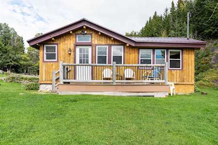 53 Timberland Rd Pittsburg, NH 03592