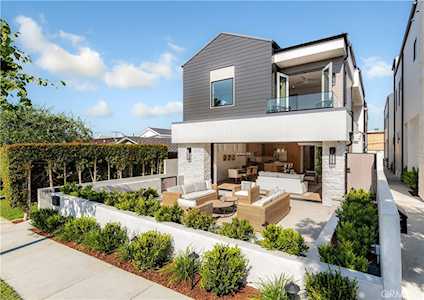 715 Narcissus Ave Corona Del Mar, CA 92625