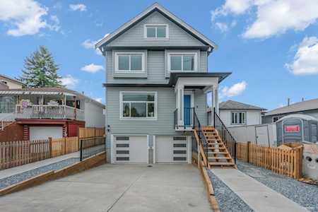 3326 E 44th Avenue Vancouver, BC V5R 3B4