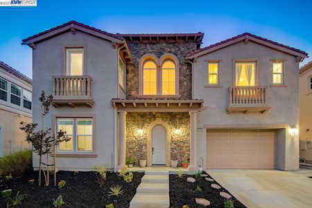 1013 Sky Jasmine Way San Ramon, CA 94582