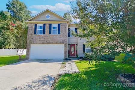 4202 Shasta Circle Clover, SC 29710