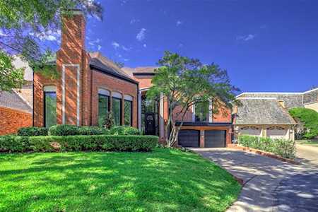 5919 Club Hill Place Dallas, TX 75248
