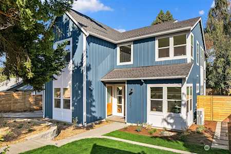 10020 Dibble Ave NW Seattle, WA 98177