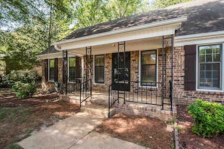 2531 Mimosa Tree Dr Germantown, TN 38138